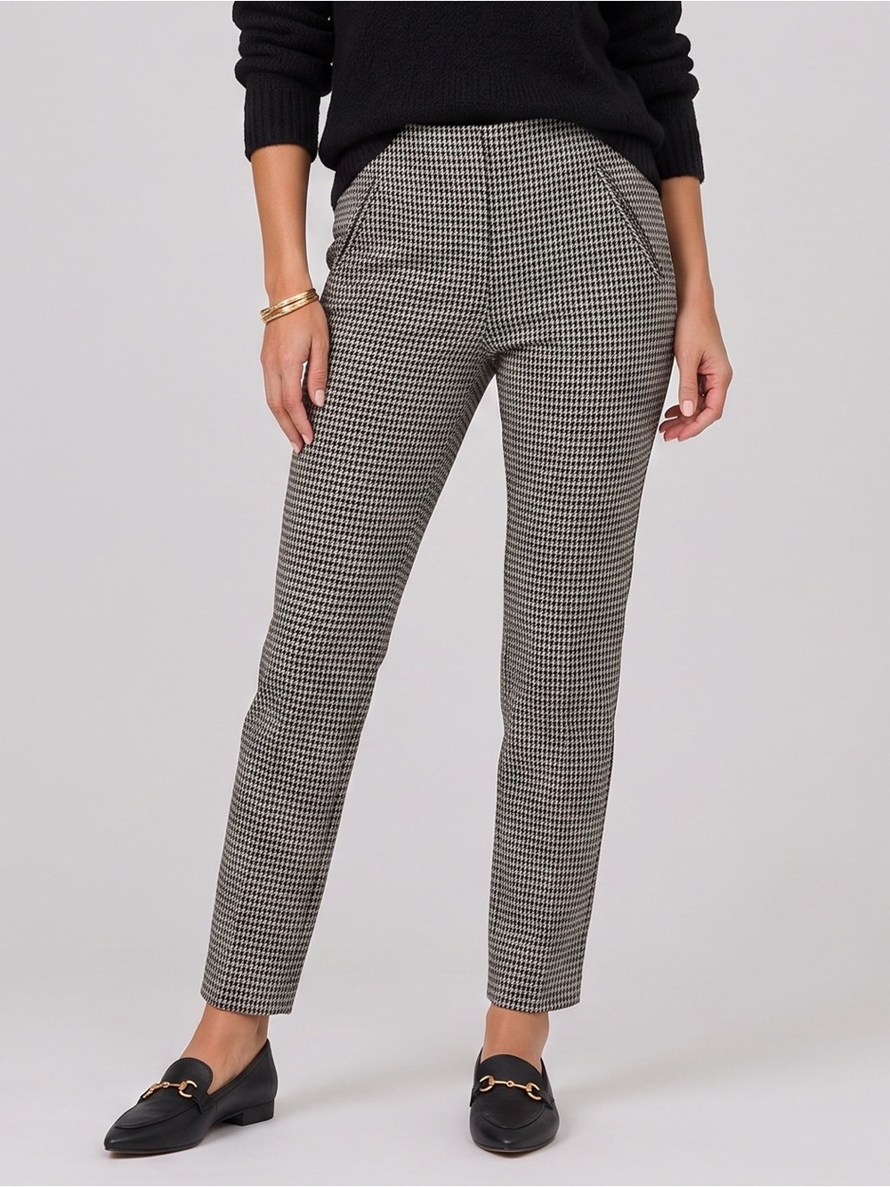 CHICO'S Houndstooth Ponte Pants